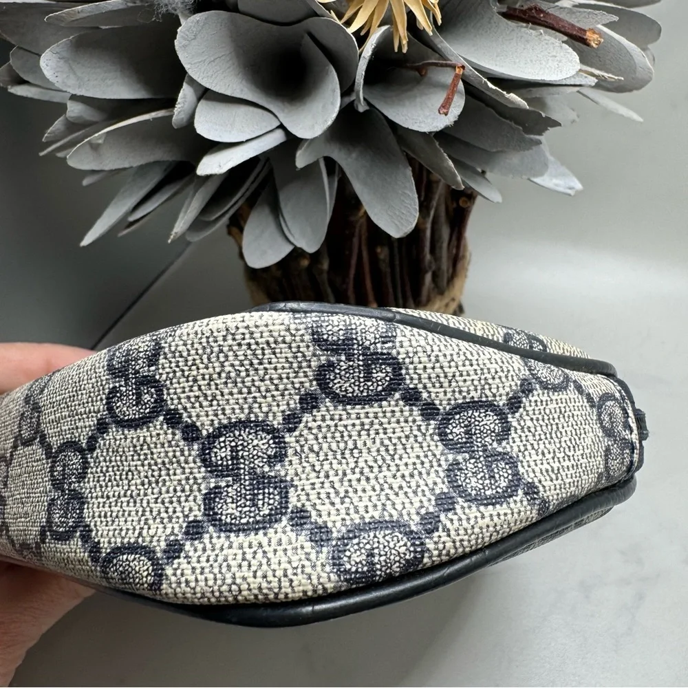 Gucci Cosmetic Pouch Vintage - Picture 6 of 10